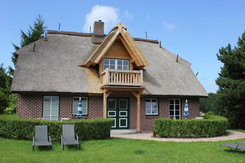 Haus Sonnenblume Apartment Lohme Exterior photo